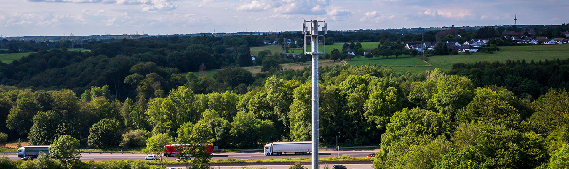 Mobilfunkmast versorgt die Autobahn bei Burscheid